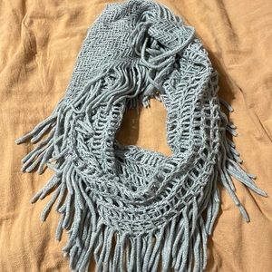 Super cute infinity scarf!!